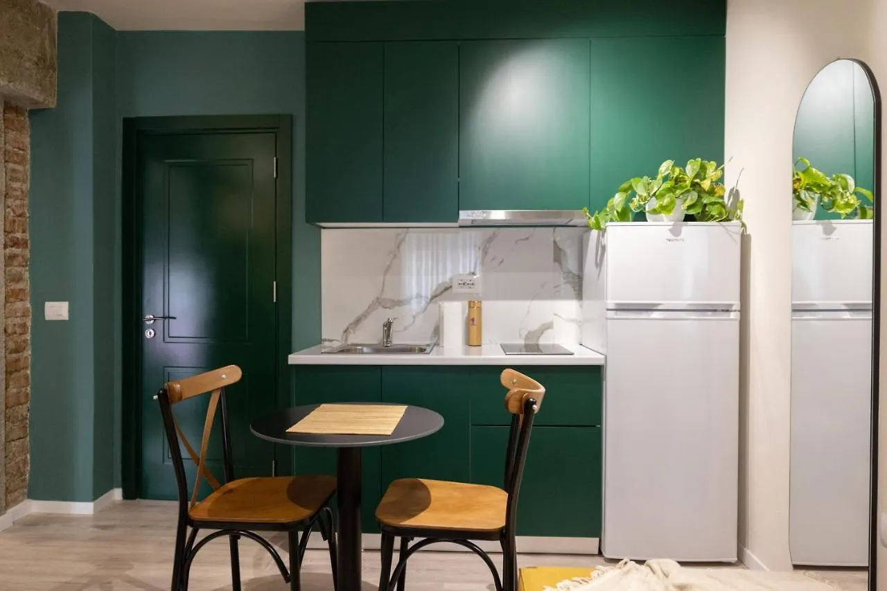 Three Doors Apartments, Kiwi 1+1 Apartment 地拉那 0*,
