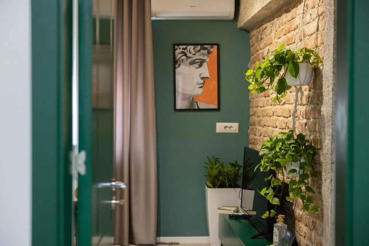 Three Doors Apartments, Kiwi 1+1 Apartment 地拉那